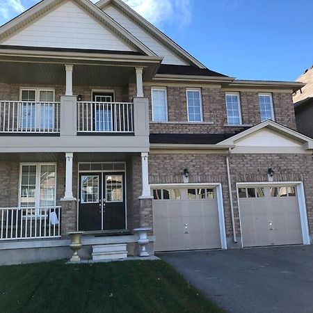 Entire Basement With 3 Bedrooms Niagara Falls Exteriör bild