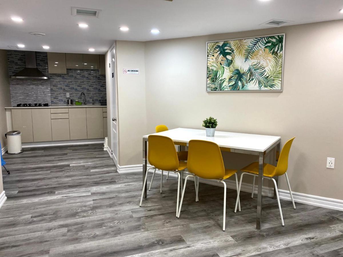 Entire Basement With 3 Bedrooms Niagara Falls Exteriör bild